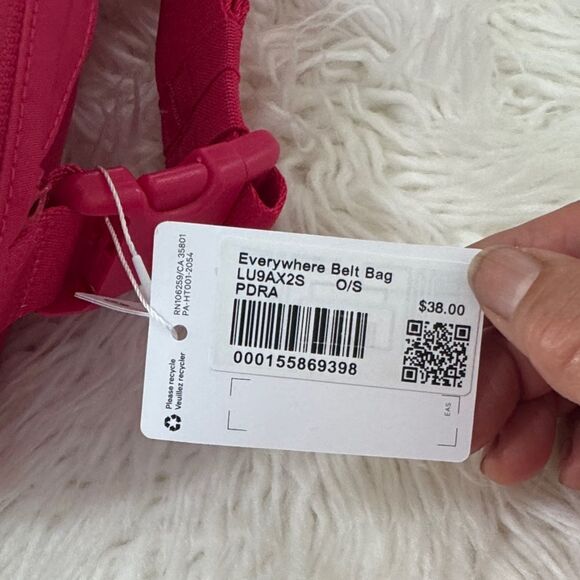 lululemon athletica Belt Bag in Vibrant Pink NWT - Picture 7 of 9